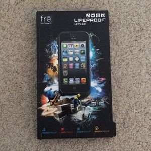 LIFEPROOF Black iPhone 5 Case